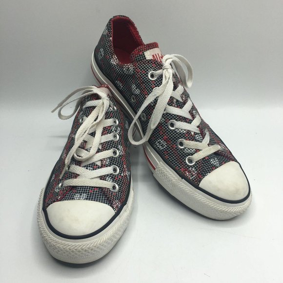 all star heart shoes